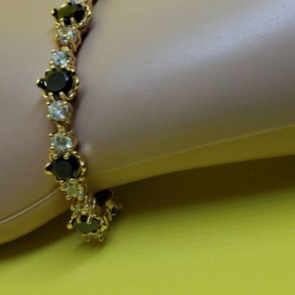 Elite New 14.95ctw Black Spinal & White Topaz Bracelet, 7.5 inches, - Picture 4 of 9